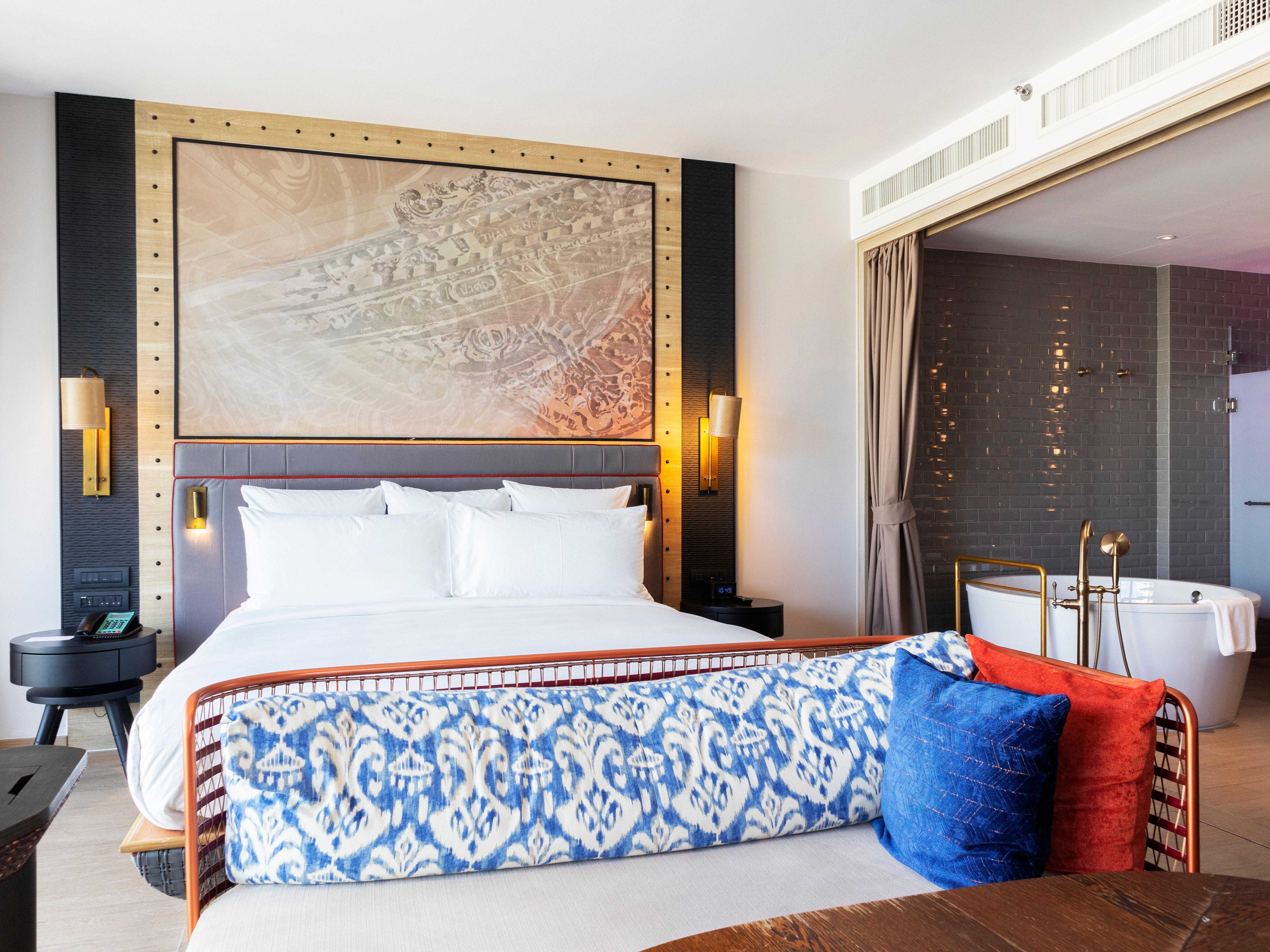ホテル インディゴ プーケット パトン エクステリア 写真 A bedroom at the hotel